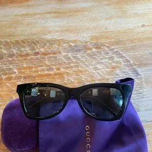 Gucci | Accessories | Gucci Sunglasses New Gg598s 00 Black  display picture 1